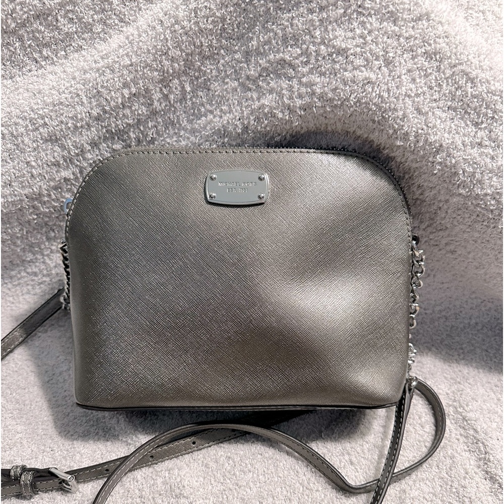 Gently used Michael Kors. crossbody